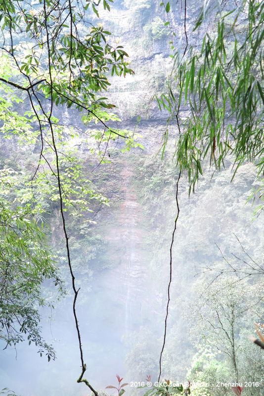 Tiankeng de Duiwodong 堆窝洞 - Réseau de Shuanghedong 双河洞 - (Zheng'an 正安,  Zunyi Shi 遵义市, Guizhou 贵州省, Chine)